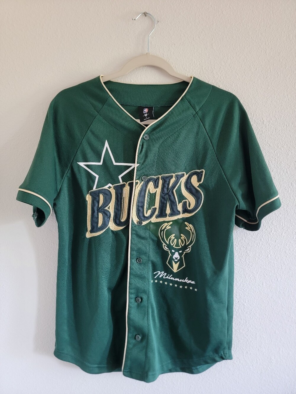 NBA Milwaukee Bucks Button Front Jersey Top Size Small
